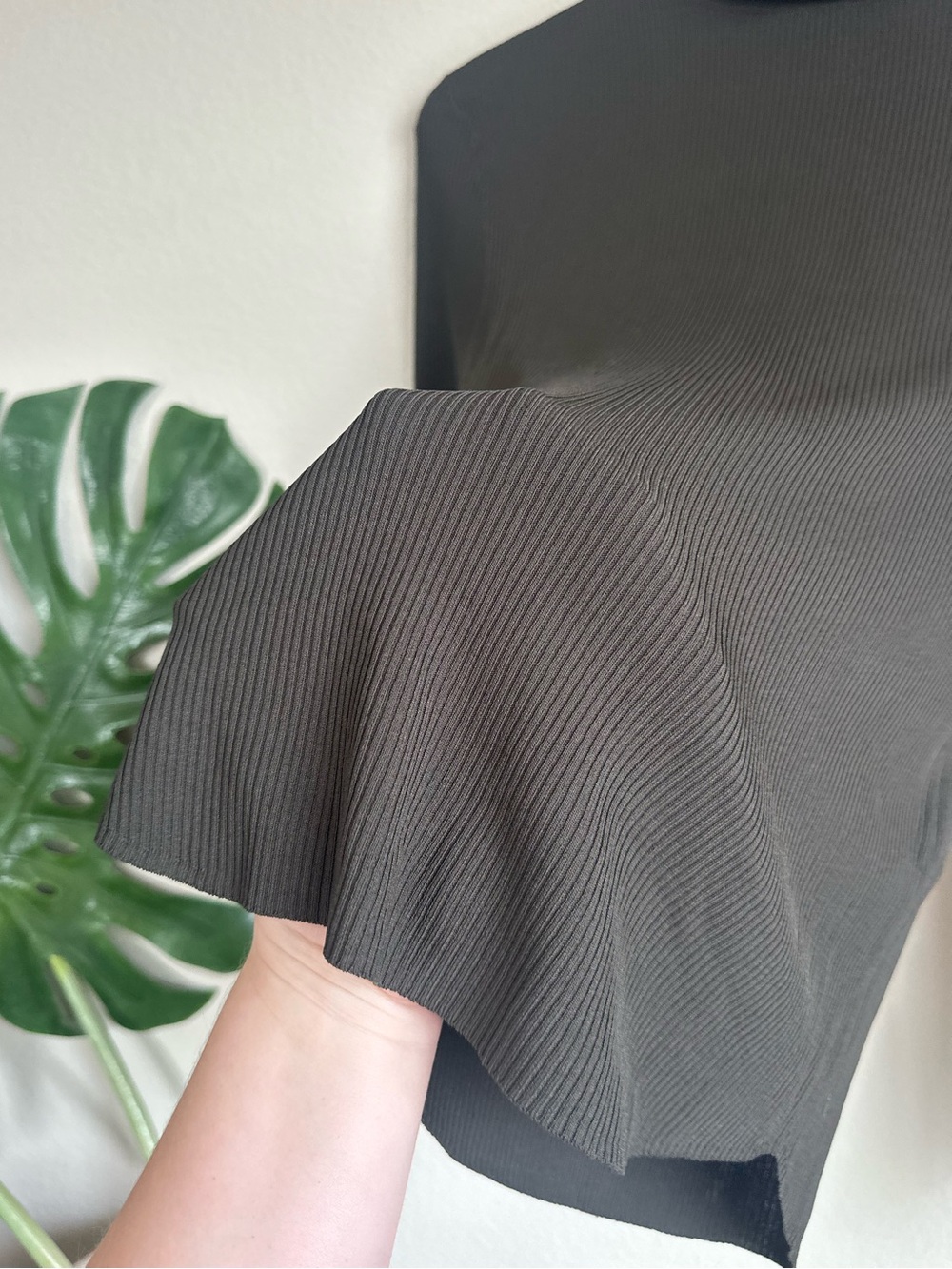 Zara Slinky Rib Knit Turtleneck Top - Picture 5 of 7